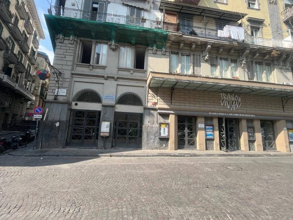 appartamento in vendita a Napoli in zona Stella