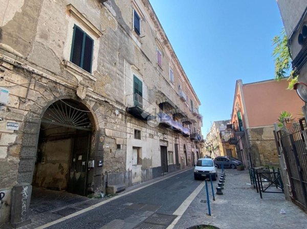 appartamento in vendita a Napoli in zona Barra
