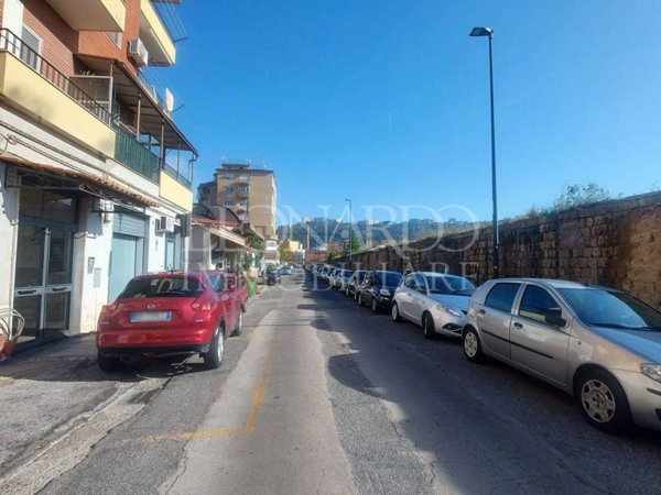 appartamento in vendita a Napoli in zona Bagnoli