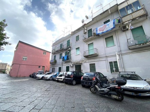appartamento in vendita a Napoli in zona Soccavo