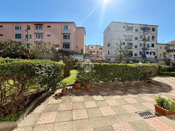 appartamento in vendita a Napoli in zona Fuorigrotta