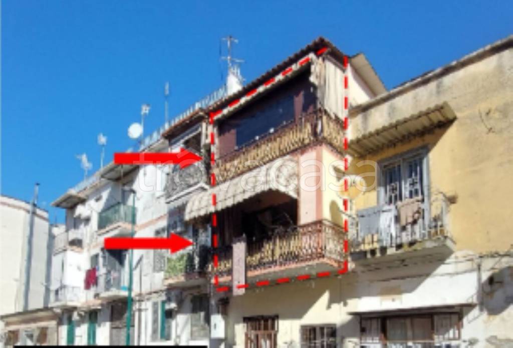 appartamento in vendita a Napoli in zona Secondigliano