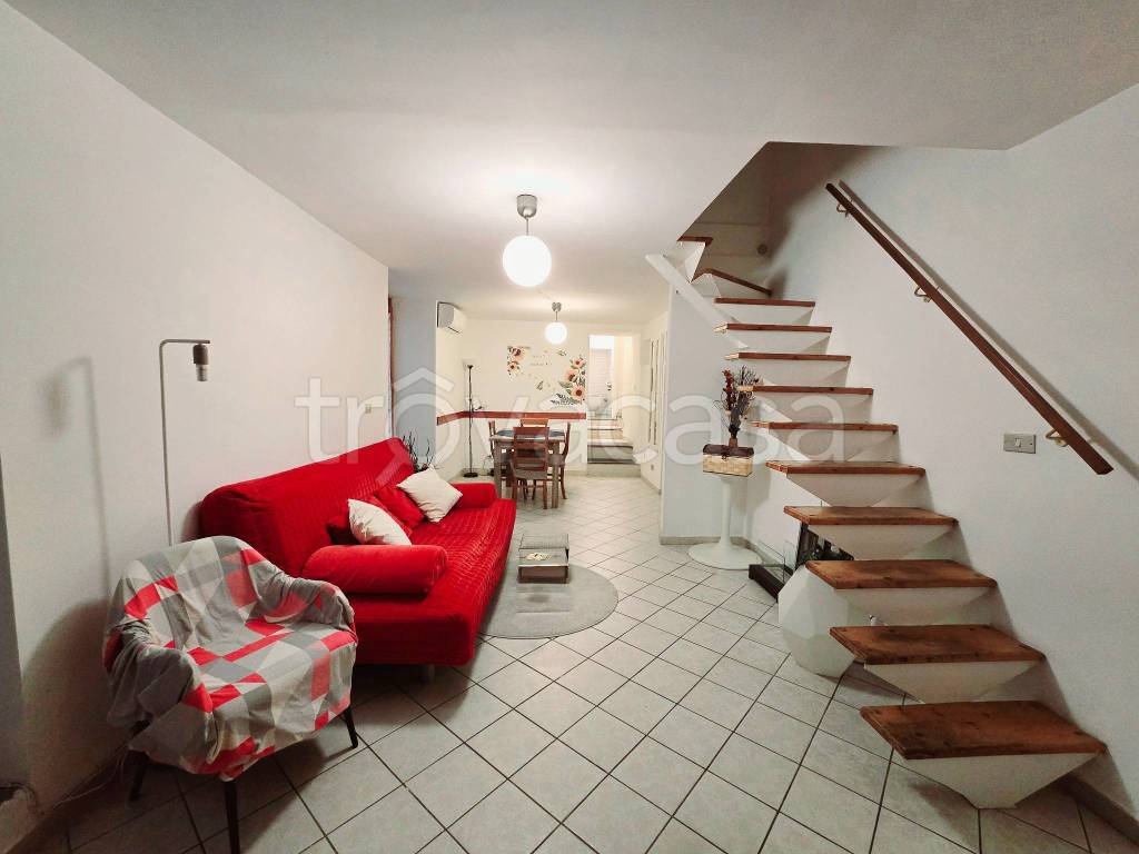 appartamento in vendita a Napoli in zona Pendino / San Giuseppe