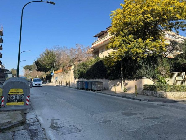 appartamento in vendita a Napoli in zona Marianella