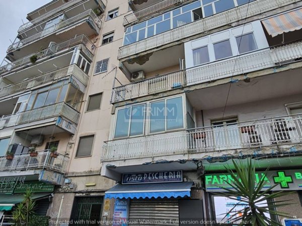 appartamento in vendita a Napoli in zona Barra