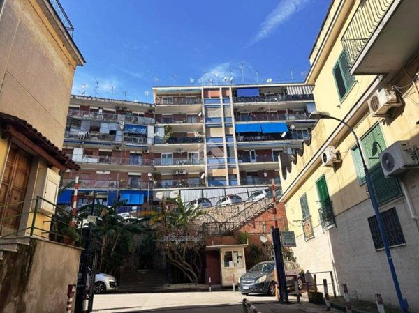 appartamento in vendita a Napoli