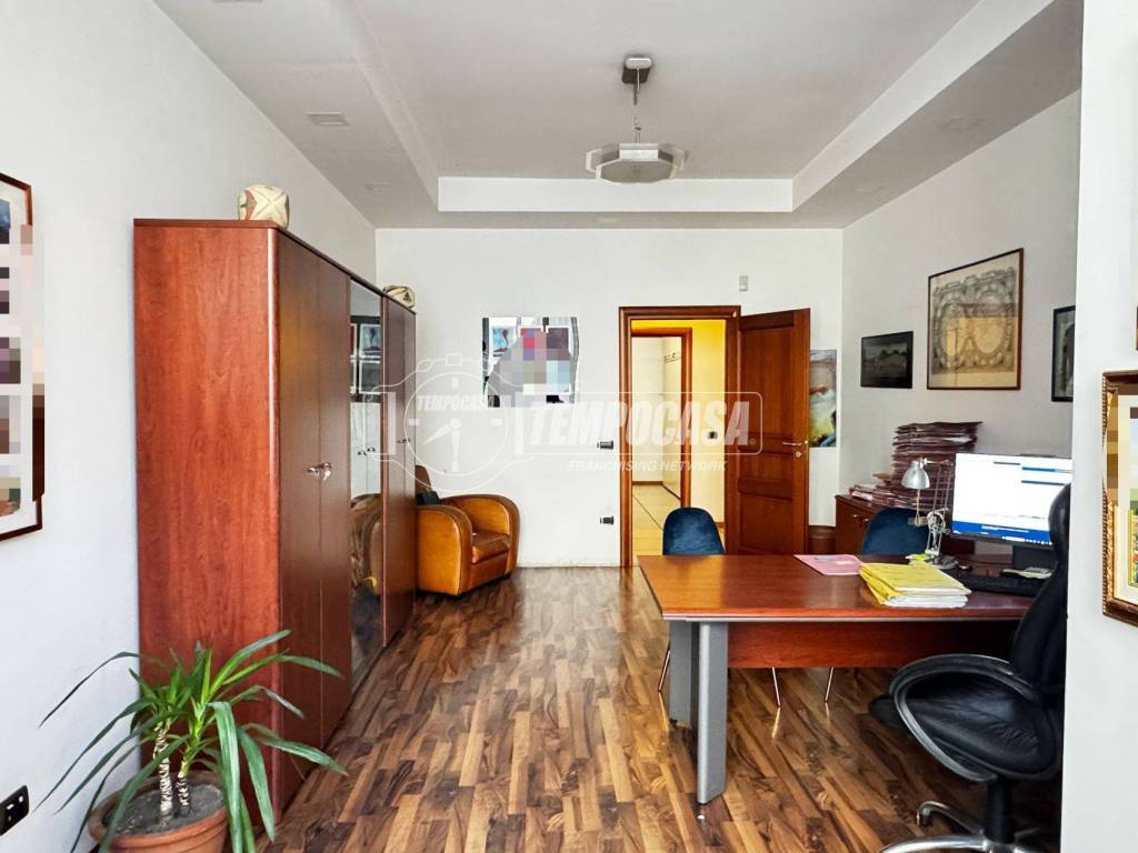 appartamento in vendita a Napoli in zona Porto
