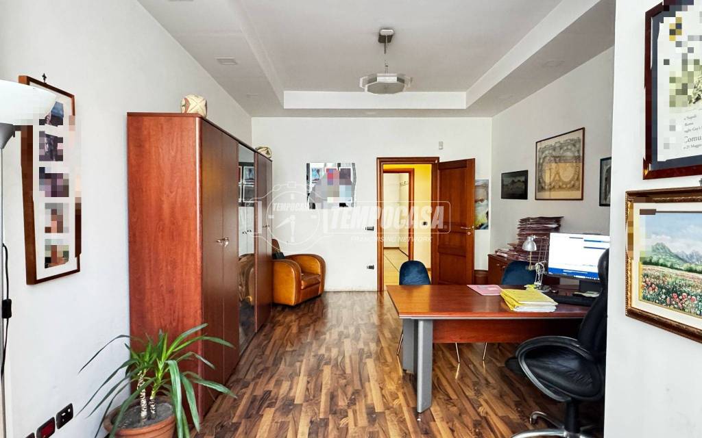 appartamento in vendita a Napoli in zona Porto