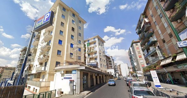 appartamento in vendita a Napoli in zona Fuorigrotta