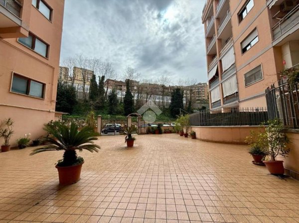 appartamento in vendita a Napoli in zona Soccavo