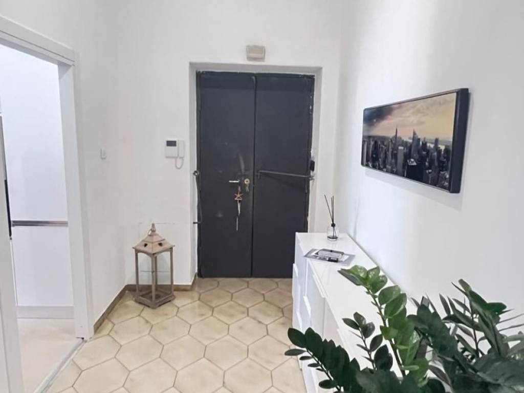 appartamento in vendita a Napoli in zona Fuorigrotta