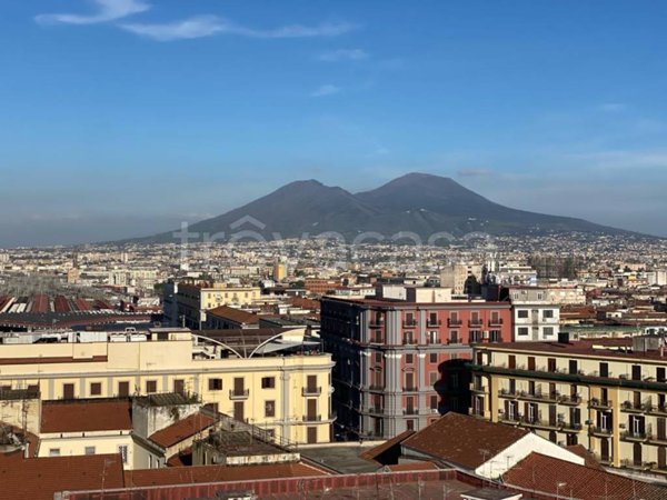 appartamento in vendita a Napoli in zona Pendino / San Giuseppe