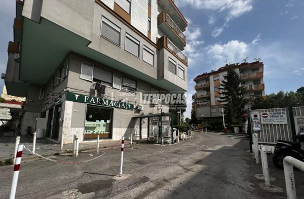appartamento in vendita a Napoli in zona Capodimonte / Colli Aminei