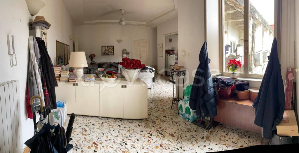 appartamento in vendita a Napoli in zona Arenella