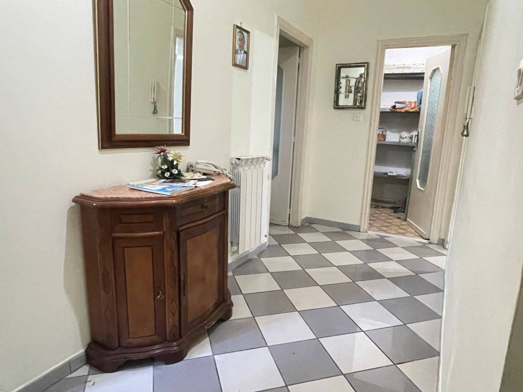 appartamento in vendita a Napoli in zona Chiaiano