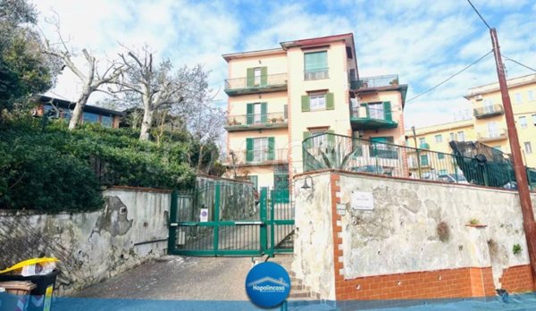 appartamento in vendita a Napoli in zona Camaldoli