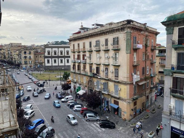 appartamento in vendita a Napoli in zona Pendino / San Giuseppe