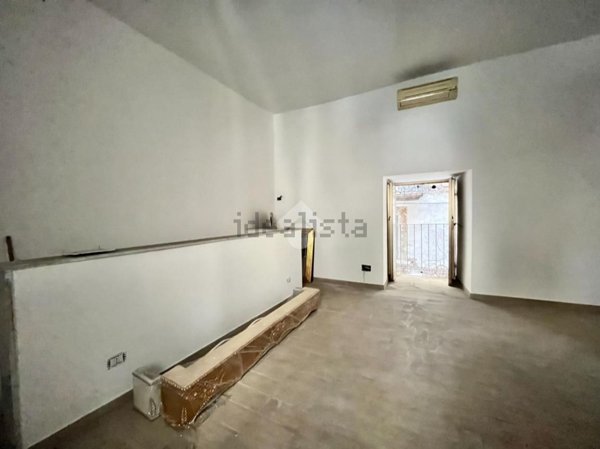 appartamento in vendita a Napoli in zona San Lorenzo