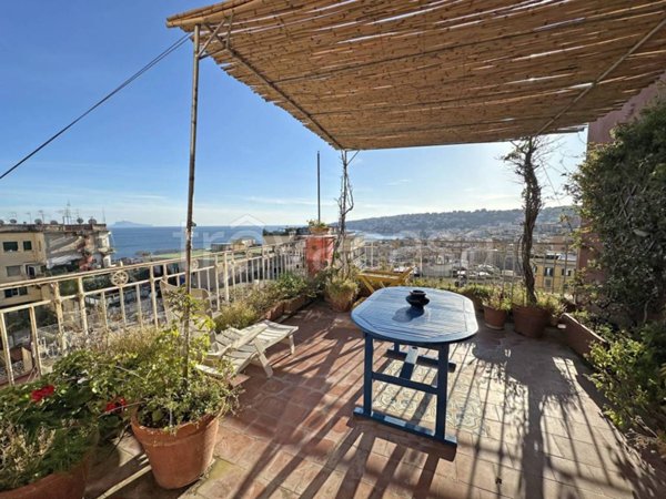 appartamento in vendita a Napoli