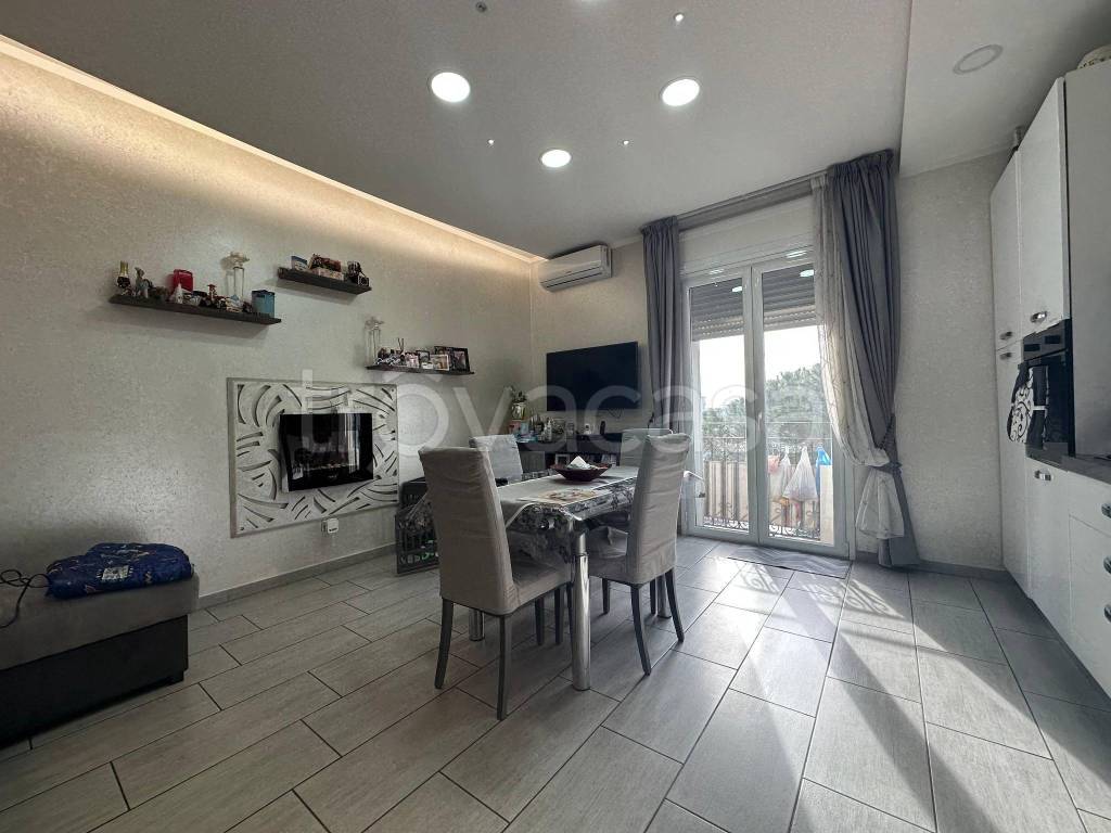 appartamento in vendita a Napoli