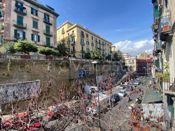 appartamento in vendita a Napoli in zona Avvocata