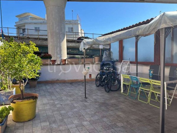 appartamento in vendita a Napoli