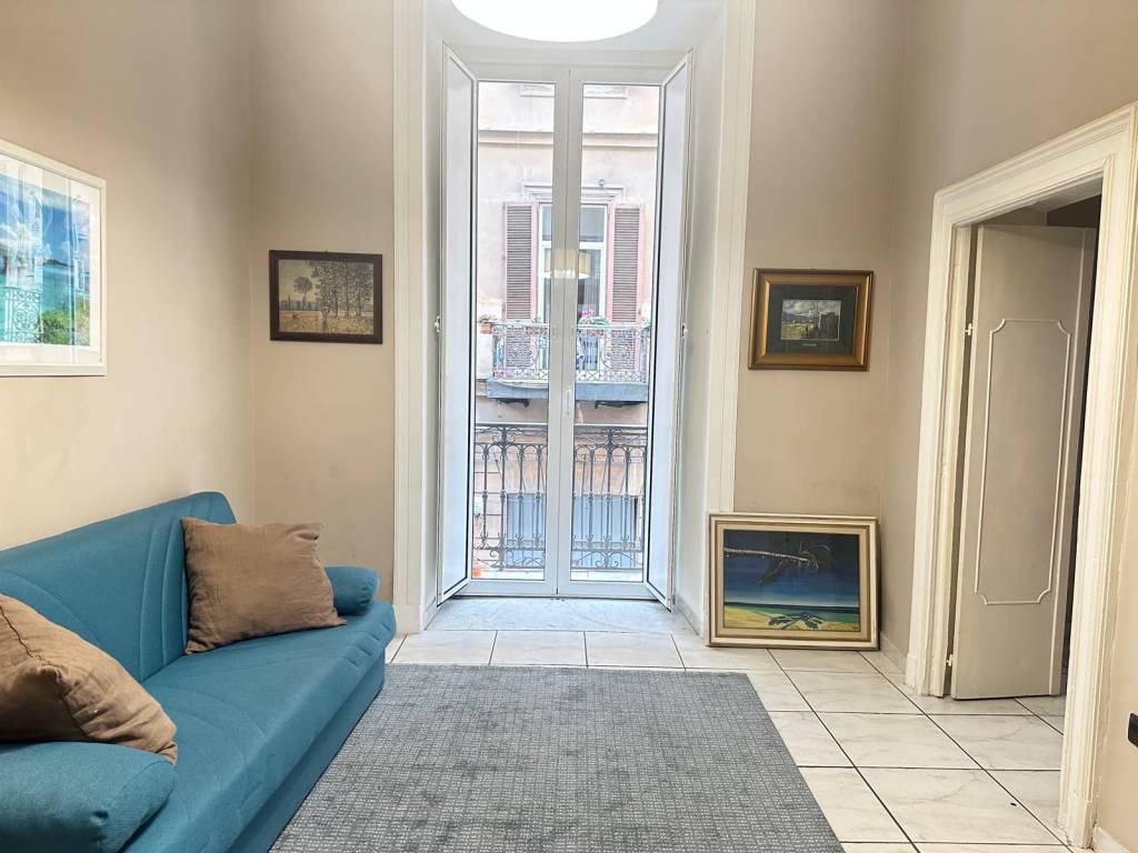 appartamento in vendita a Napoli