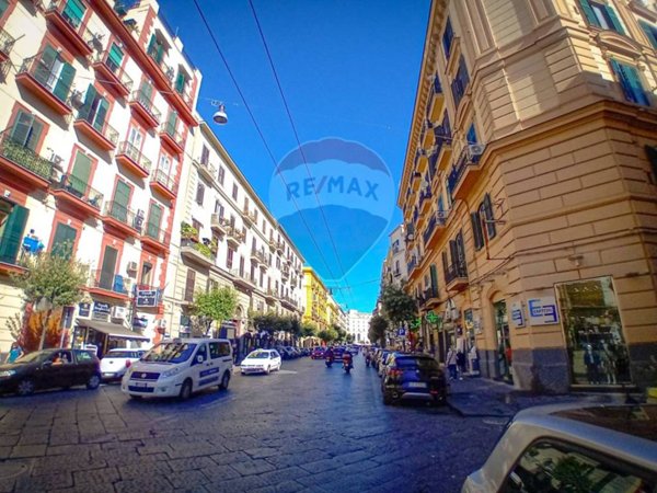 negozio in vendita a Napoli