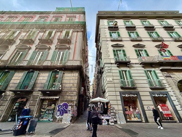 appartamento in vendita a Napoli
