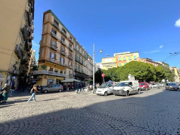 appartamento in vendita a Napoli