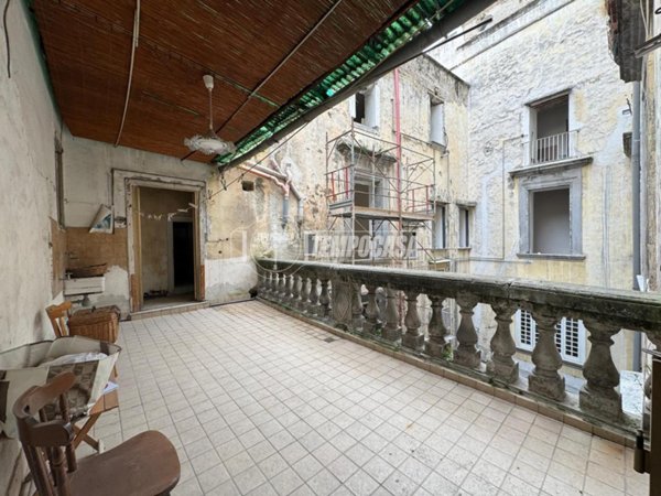 appartamento in vendita a Napoli in zona Stella