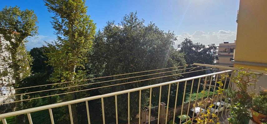 appartamento in vendita a Napoli in zona Vomero