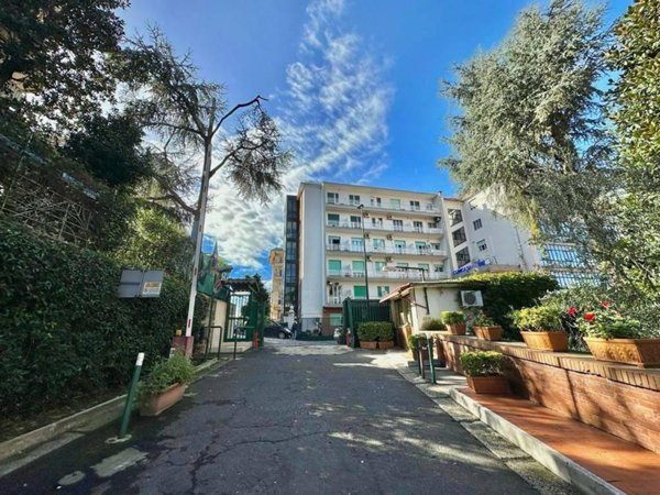 appartamento in vendita a Napoli in zona Vomero