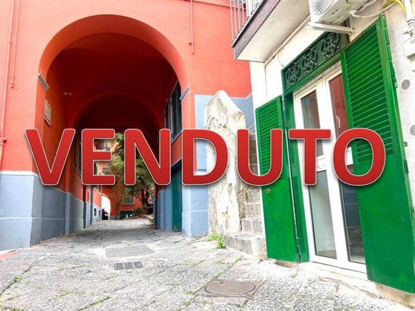 appartamento in vendita a Napoli in zona Posillipo