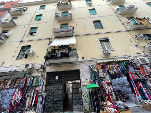 appartamento in vendita a Napoli in zona Pendino / San Giuseppe