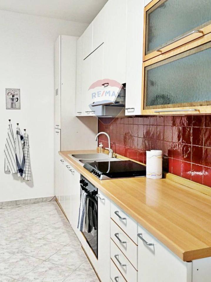 appartamento in vendita a Napoli in zona Montecalvario