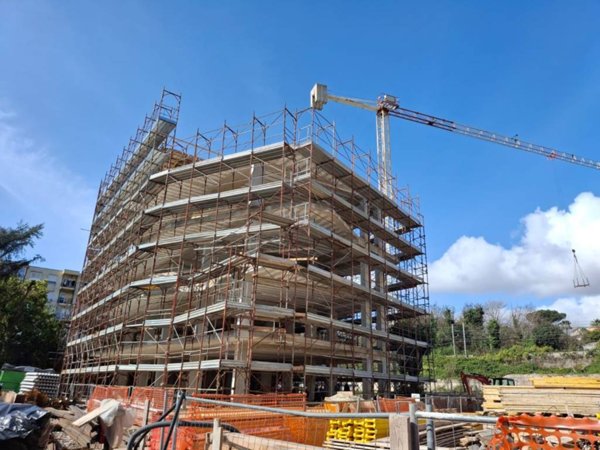 appartamento in vendita a Napoli in zona San Lorenzo