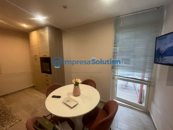 appartamento in vendita a Napoli in zona Pendino / San Giuseppe
