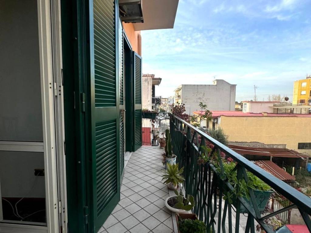 appartamento in vendita a Napoli in zona Ponticelli