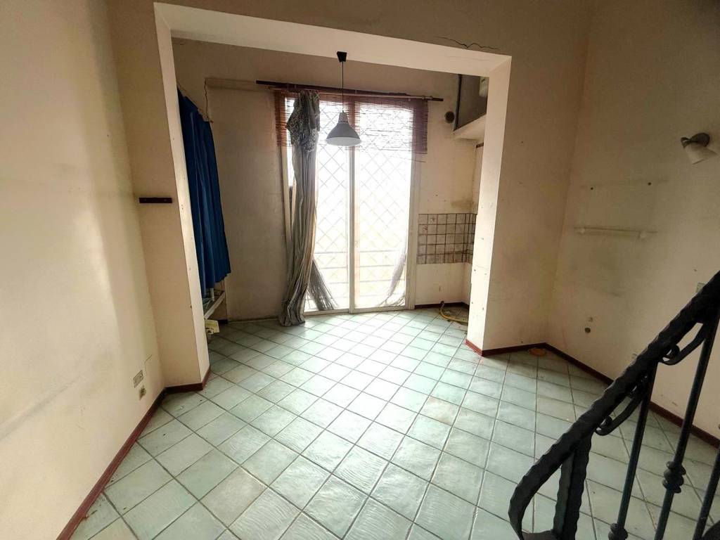 appartamento in vendita a Napoli in zona Ponticelli