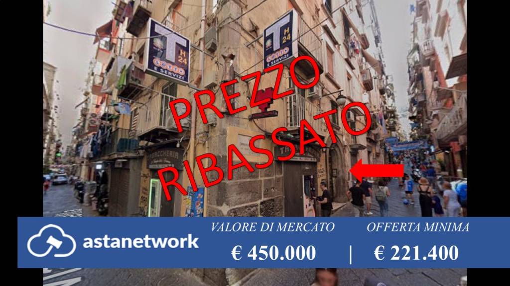 appartamento in vendita a Napoli in zona Montecalvario