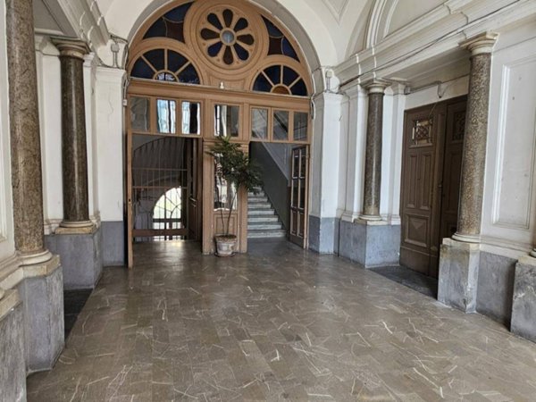 appartamento in vendita a Napoli in zona Arenella