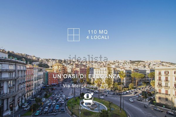 appartamento in vendita a Napoli in zona Chiaia