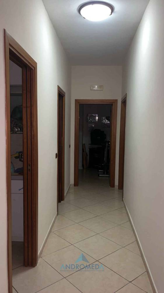appartamento in vendita a Napoli in zona Pianura