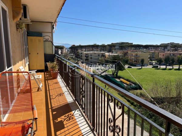 appartamento in vendita a Napoli in zona Pianura