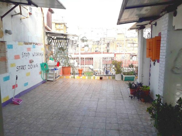 appartamento in vendita a Napoli in zona Pendino / San Giuseppe