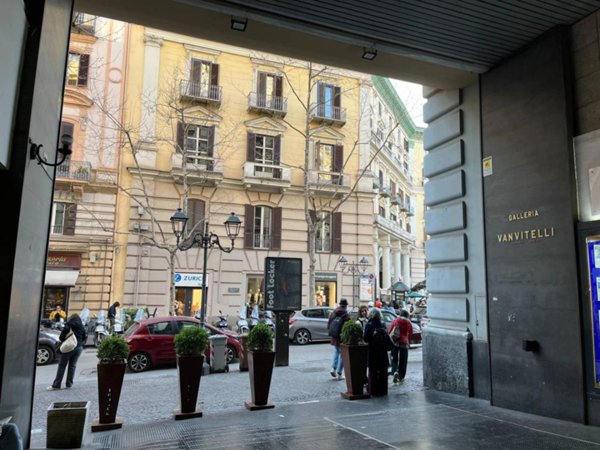 appartamento in vendita a Napoli in zona Vomero