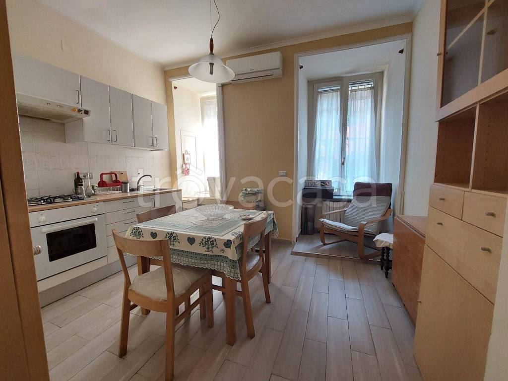 appartamento in vendita a Napoli in zona Vomero