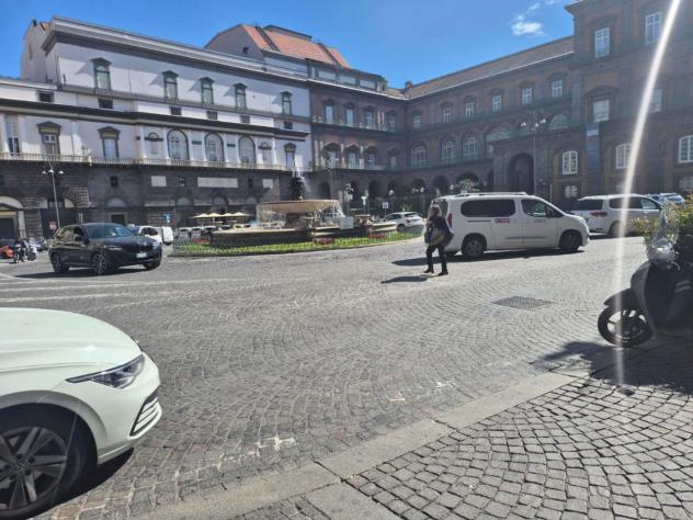 appartamento in vendita a Napoli in zona San Ferdinando