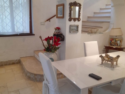 casa indipendente in vendita a Napoli in zona Posillipo